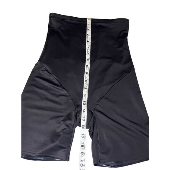 SlimShaper by Miracle Brand black waist thinner - Picture 8 of 9